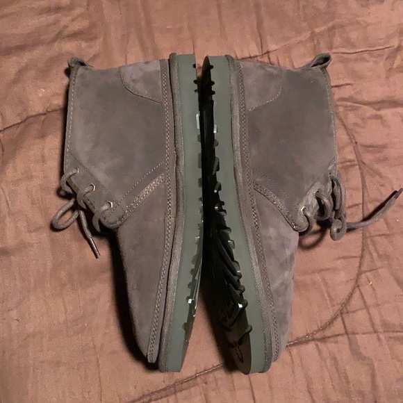 PERFECT FOR CHRISTMAS GIFT!   Men’s Laced Boots by UGG Brand.  NWOT! main image 14